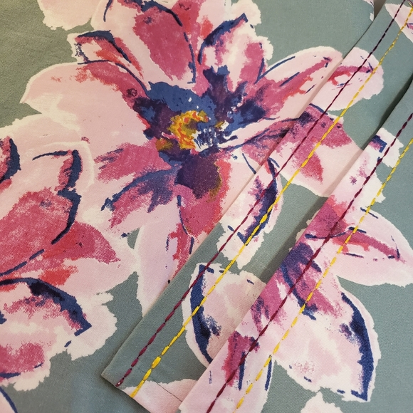 🌸 Cost Plus World Market 'Annabel' Table Linens - Picture 5 of 10